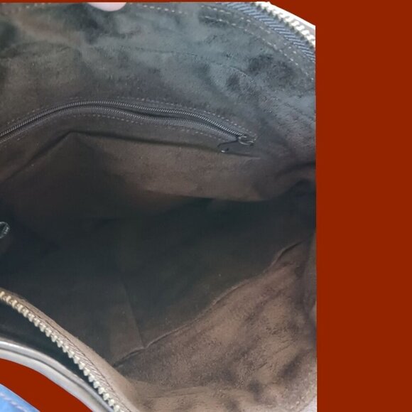 Bohemian Chic Embroidery Crossbody Bag With Adjustable Strap & Zipper Closure - Picture 9 of 10